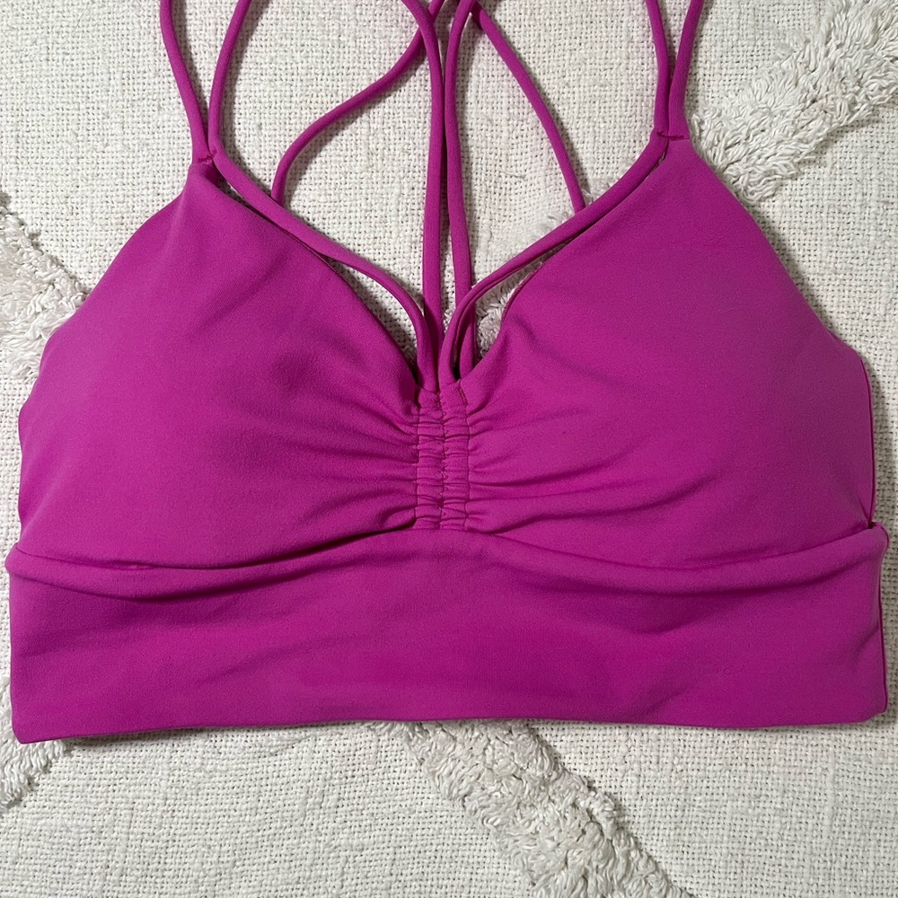 Lululemon Athletica Women's Pink Strappy V-Neck Yoga Bra